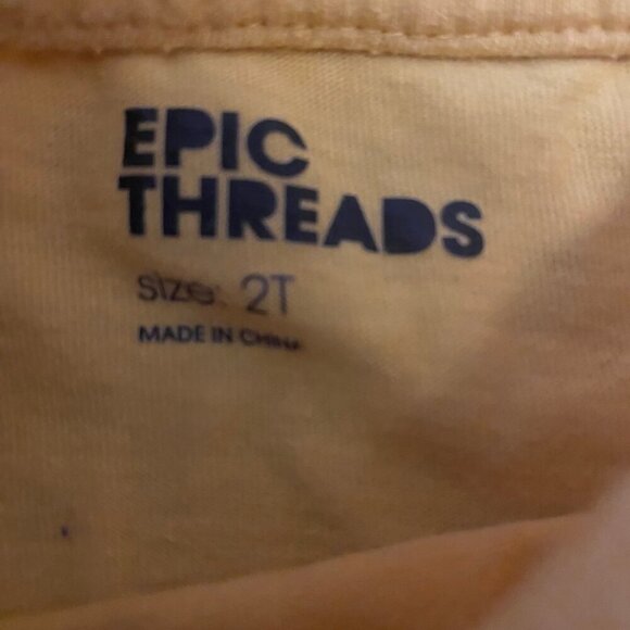 Epic Threads Toddler T-Shirt | Yellow Crewneck Tee | Size 2T | Cotton Blend - Picture 6 of 7